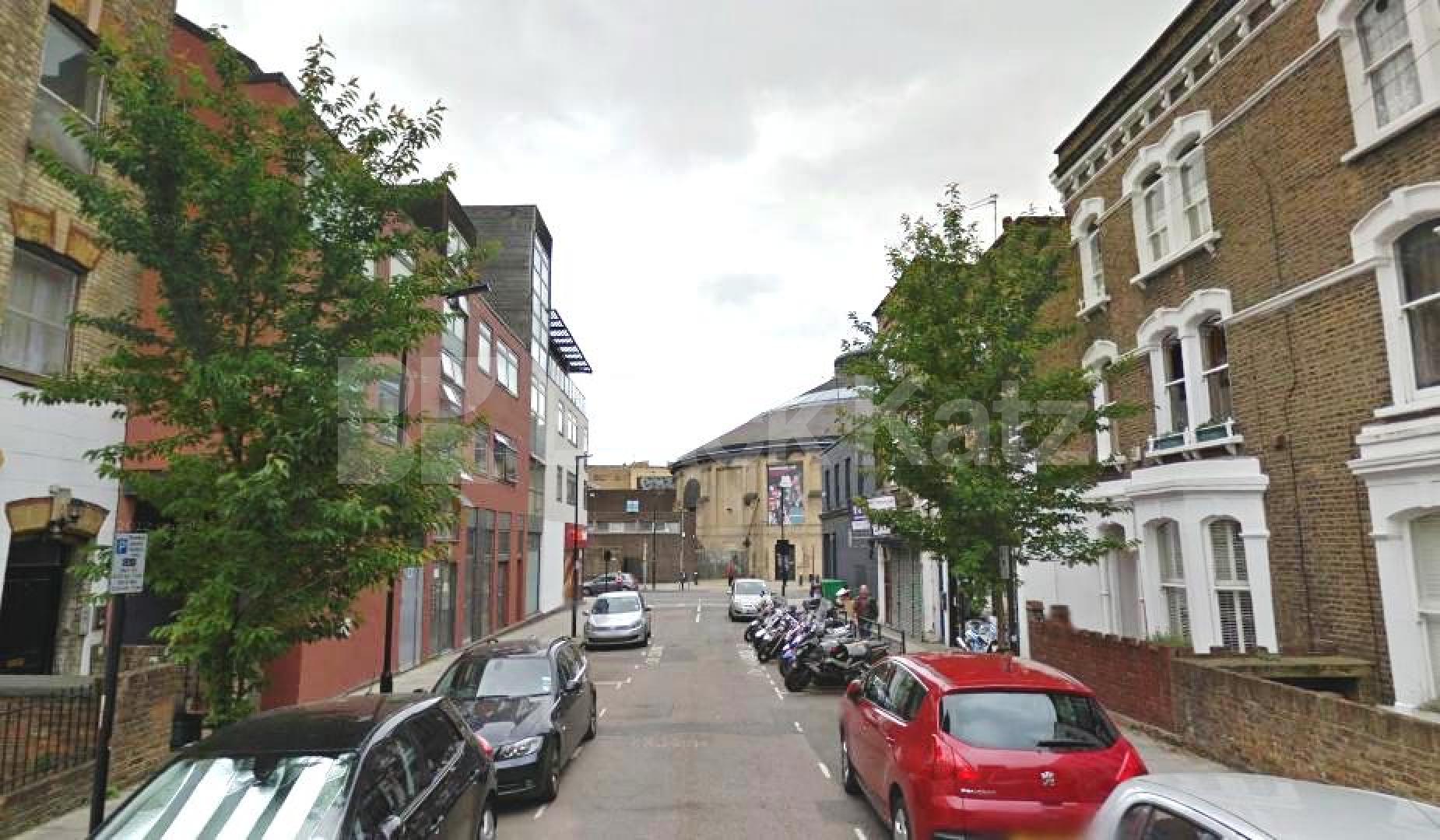 			NEW INSTRUCTION!, 2 Bedroom, 1 bath, 1 reception Flat			 Belmont Street, CHALK FARM